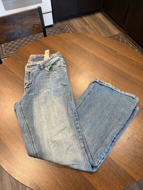 Classic Light Blue Straight Leg Women’s Jeans